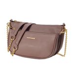 Bolso-para-mujer-casual-en-material-tipo-cuero-con-distintos-compartimentos-disponible-en-2-colores