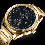 Reloj-para-hombre-dorado-con-correa-met�lica-y-de-color-negro