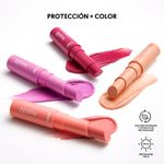 Balsamo-labial-con-protector-solar